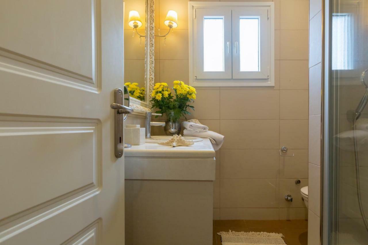 Suite Maison Alepou Bagian luar foto