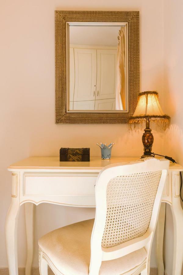 Suite Maison Alepou Bagian luar foto